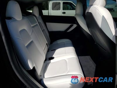 Zdjęcie 11 z 13 samochodu: 2021 TESLA MODEL Y VIN:5YJYGDEF2MF270423 - miniatura