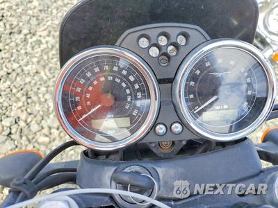 Zdjęcie 7 z 9 samochodu: 2013 MOTO GUZZI V7 CLASSIC VIN:ZGULWU000DM112344 - miniatura