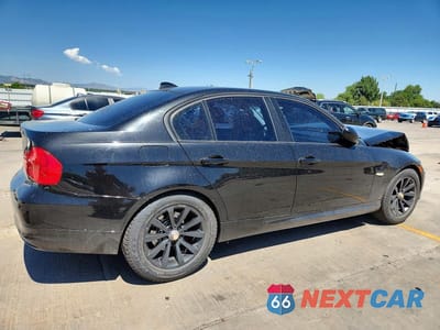 Trzecie zdjęcie samochodu z tyłu: 2011 BMW 328 XI VIN:WBAPK7G57BNN69997 - miniatura