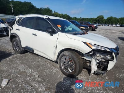 Czwarte zdjęcie samochodu z boku: 2023 NISSAN ROGUE S VIN:5N1BT3AA0PC892022 - miniatura