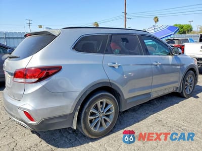 Trzecie zdjęcie samochodu z tyłu: 2019 HYUNDAI SANTA FE XL SE VIN:KM8SM4HFXKU298884 - miniatura