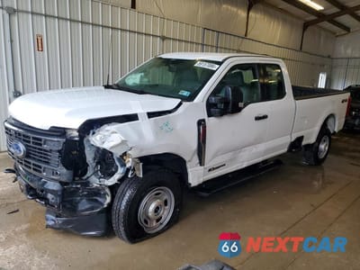 2026 FORD F250 SUPER DUTY 1FT8X2BT8TEC94014 - główne zdjęcie licytacji z USA - miniatura