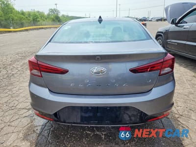 Zdjęcie 6 z 12 samochodu: 2019 HYUNDAI ELANTRA SEL VIN:5NPD84LF5KH450542 - miniatura