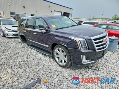 Czwarte zdjęcie samochodu z boku: 2018 CADILLAC ESCALADE LUXURY VIN:1GYS4BKJ1JR245332 - miniatura