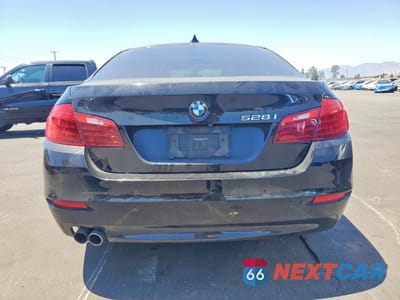 Zdjęcie 6 z 12 samochodu: 2016 BMW 528 I VIN:WBA5A5C54GG351130 - miniatura