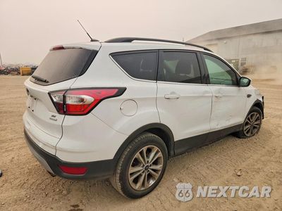 Trzecie zdjęcie samochodu z tyłu: 2017 FORD ESCAPE SE VIN:1FMCU0GD5HUC22687 - miniatura