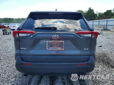 Zdjęcie 6 z 12 samochodu: 2021 TOYOTA RAV4 XLE VIN:2T3W1RFV8MC104821 - miniatura