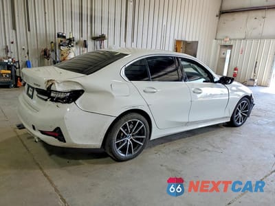 Trzecie zdjęcie samochodu z tyłu: 2022 BMW 330XI VIN:3MW5R7J04N8C54811 - miniatura