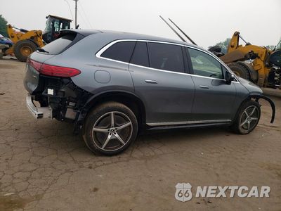 Trzecie zdjęcie samochodu z tyłu: 2023 MERCEDES-BENZ EQS SUV 580 4MATIC VIN:4JGDM4EB3PA021514 - miniatura
