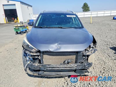 Piąte zdjęcie samochodu w środku: 2017 HYUNDAI TUCSON SE PLUS VIN:KM8J3CA43HU433066 - miniatura