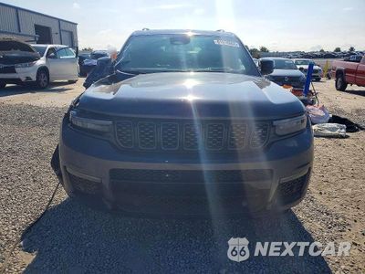 Piąte zdjęcie samochodu w środku: 2025 JEEP GRAND CHEROKEE L SUMMIT VIN:1C4RJKEG7S8681848 - miniatura