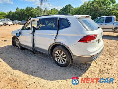 Drugie zdjęcie samochodu z przodu: 2018 VOLKSWAGEN TIGUAN SE, SEL VIN:3VV3B7AX8JM031427 - miniatura