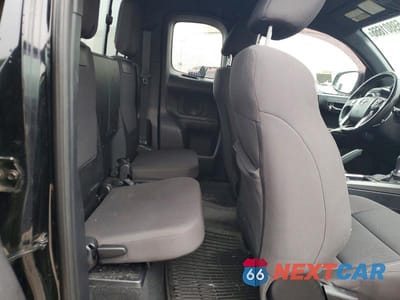 Zdjęcie 10 z 13 samochodu: 2018 TOYOTA TACOMA TRD OFF-ROAD VIN:5TFSZ5AN1JX148169 - miniatura