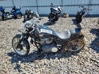 Trzecie zdjęcie samochodu z tyłu: 2005 VICTORY MOTORCYCLES VEGAS 8-BALL VIN:5VPAB16D053008055 - miniatura