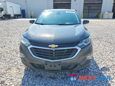 Piąte zdjęcie samochodu w środku: 2020 CHEVROLET EQUINOX LT VIN:2GNAXUEV4L6140731 - miniatura