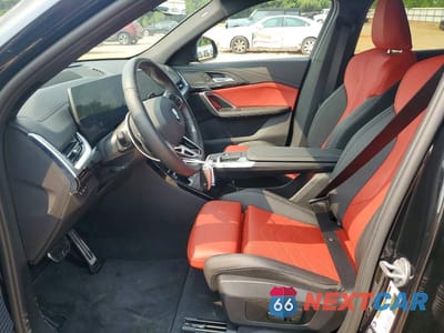 Zdjęcie 7 z 13 samochodu: 2025 BMW X2 XDRIVE28I VIN:WBX63GM06S5235841 - miniatura