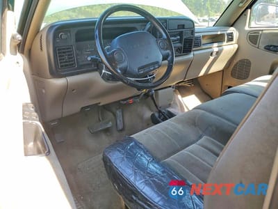 Zdjęcie 8 z 12 samochodu: 1996 DODGE RAM 2500 VIN:3B7KF23C6TM192065 - miniatura