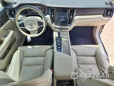 Zdjęcie 8 z 13 samochodu: 2019 VOLVO S60 T5 INSCRIPTION VIN:7JR102FL1KG003504 - miniatura