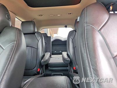 Zdjęcie 10 z 13 samochodu: 2017 BUICK ENCLAVE VIN:5GAKRBKD4HJ250827 - miniatura