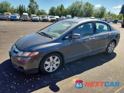 2011 HONDA CIVIC LX 19XFA1F58BE021348 - główne zdjęcie licytacji z USA - miniatura