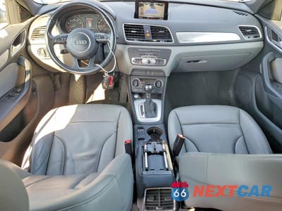 Zdjęcie 8 z 13 samochodu: 2016 AUDI Q3 PREMIUM PLUS VIN:WA1EFCFS6GR016315 - miniatura