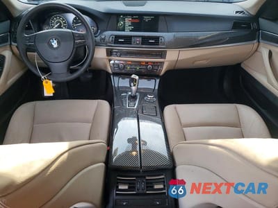 Zdjęcie 8 z 12 samochodu: 2013 BMW 535 XI VIN:WBAFU7C58DDU72554 - miniatura
