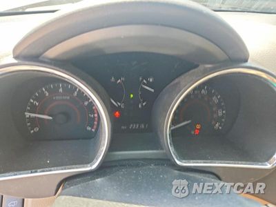 Zdjęcie 9 z 13 samochodu: 2013 TOYOTA HIGHLANDER SE VIN:5TDBK3EH0DS184636 - miniatura