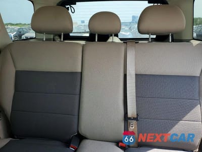 Zdjęcie 10 z 13 samochodu: 2008 FORD ESCAPE XLT VIN:1FMCU93138KB29064 - miniatura