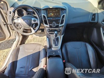 Zdjęcie 8 z 12 samochodu: 2012 FORD FOCUS SEL VIN:1FAHP3M29CL221407 - miniatura