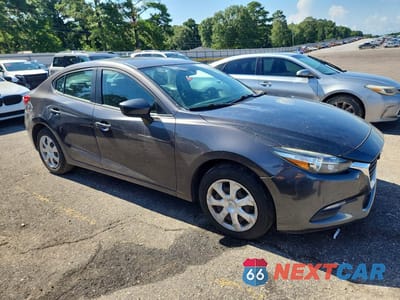 Czwarte zdjęcie samochodu z boku: 2017 MAZDA 3 SPORT VIN:3MZBN1U78HM107634 - miniatura