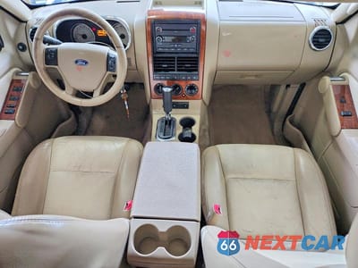 Zdjęcie 8 z 13 samochodu: 2010 FORD EXPLORER EDDIE BAUER VIN:1FMEU7EE4AUA35539 - miniatura