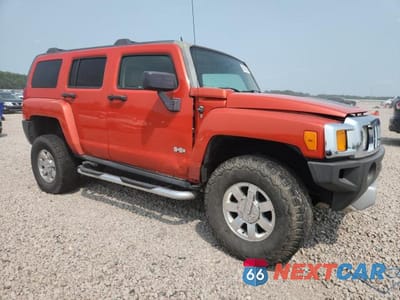 Czwarte zdjęcie samochodu z boku: 2009 HUMMER H3 VIN:5GTEN13E398139955 - miniatura