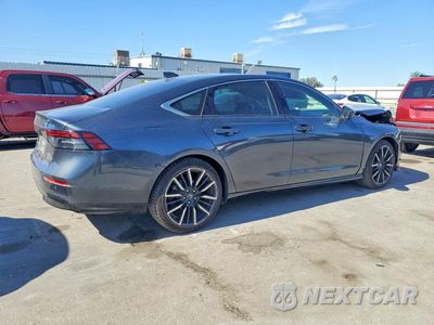 Trzecie zdjęcie samochodu z tyłu: 2024 HONDA ACCORD TOURING HYBRID VIN:1HGCY2F83RA006432 - miniatura