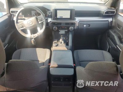 Zdjęcie 8 z 13 samochodu: 2026 TOYOTA 4RUNNER SR5 VIN:JTEVA5AR5T5013925 - miniatura