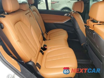 Zdjęcie 11 z 13 samochodu: 2022 BMW X7 M50I VIN:5UXCX6C04N9J84321 - miniatura
