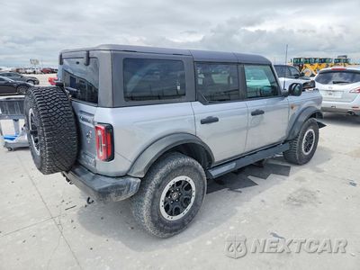 Trzecie zdjęcie samochodu z tyłu: 2021 FORD BRONCO BASE VIN:1FMEE5DP5MLA99314 - miniatura