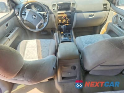 Zdjęcie 8 z 13 samochodu: 2006 KIA SORENTO LX VIN:KNDJD733165613537 - miniatura