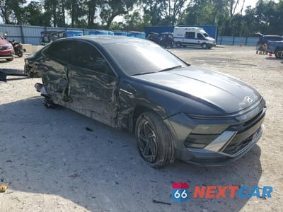 Czwarte zdjęcie samochodu z boku: 2026 HYUNDAI SONATA SEL SPORT VIN:KMHL64JA4TA541637 - miniatura