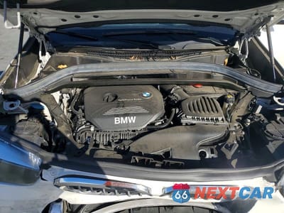 Zdjęcie 12 z 13 samochodu: 2017 BMW X1 XDRIVE28I VIN:WBXHT3C3XH5F68231 - miniatura