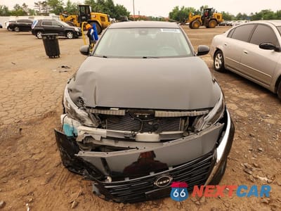 Piąte zdjęcie samochodu w środku: 2023 NISSAN ALTIMA SV VIN:1N4BL4DV4PN400207 - miniatura