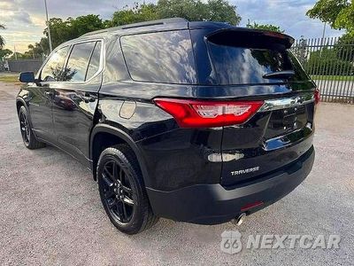 Drugie zdjęcie samochodu z przodu: 2021 CHEVROLET TRAVERSE LT VIN:1GNERGKW7MJ168621 - miniatura