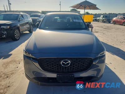 Piąte zdjęcie samochodu w środku: 2022 MAZDA CX-5 PREFERRED VIN:JM3KFBCM9N1528906 - miniatura