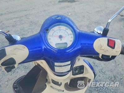 Zdjęcie 7 z 9 samochodu: 2023 HONDA NCW50 VIN:JH2AF7711PK602647 - miniatura