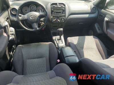 Zdjęcie 8 z 13 samochodu: 2005 TOYOTA RAV4 BASE VIN:JTEGD20V650049068 - miniatura