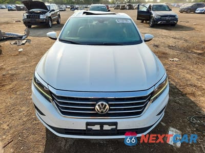 Piąte zdjęcie samochodu w środku: 2021 VOLKSWAGEN PASSAT SE VIN:1VWSA7A33MC003029 - miniatura