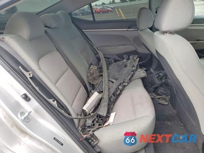 Zdjęcie 10 z 12 samochodu: 2017 HYUNDAI ELANTRA SE VIN:5NPD74LF7HH087186 - miniatura