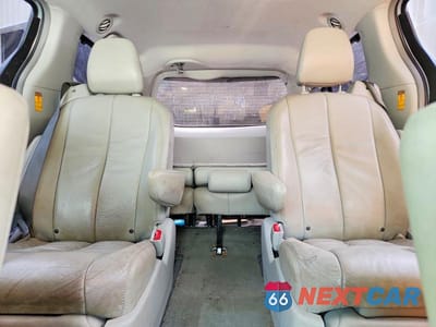 Zdjęcie 10 z 14 samochodu: 2014 TOYOTA SIENNA XLE 7-PASSENGER VIN:5TDDK3DC3ES073692 - miniatura