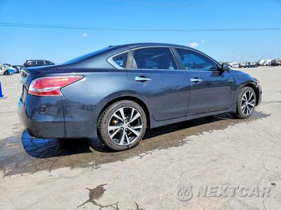 Trzecie zdjęcie samochodu z tyłu: 2015 NISSAN ALTIMA 2.5 SV VIN:1N4AL3AP7FC595242 - miniatura