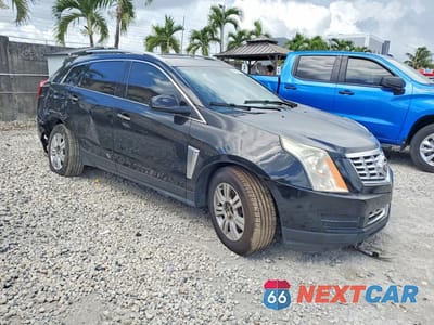 Czwarte zdjęcie samochodu z boku: 2015 CADILLAC SRX LUXURY COLLECTION VIN:3GYFNBE38FS610167 - miniatura