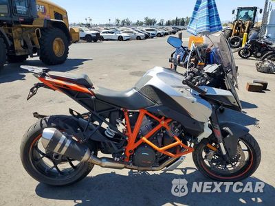 2017 KTM 1290 SUPER DUKE GT VBKV69400HM953751 - główne zdjęcie licytacji z USA - miniatura